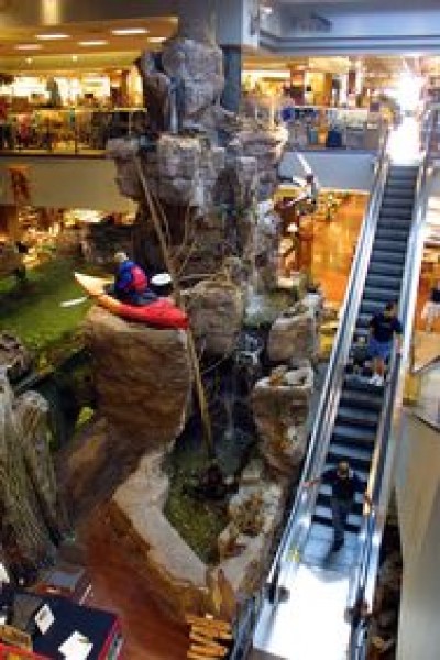 Bass Pro Shops